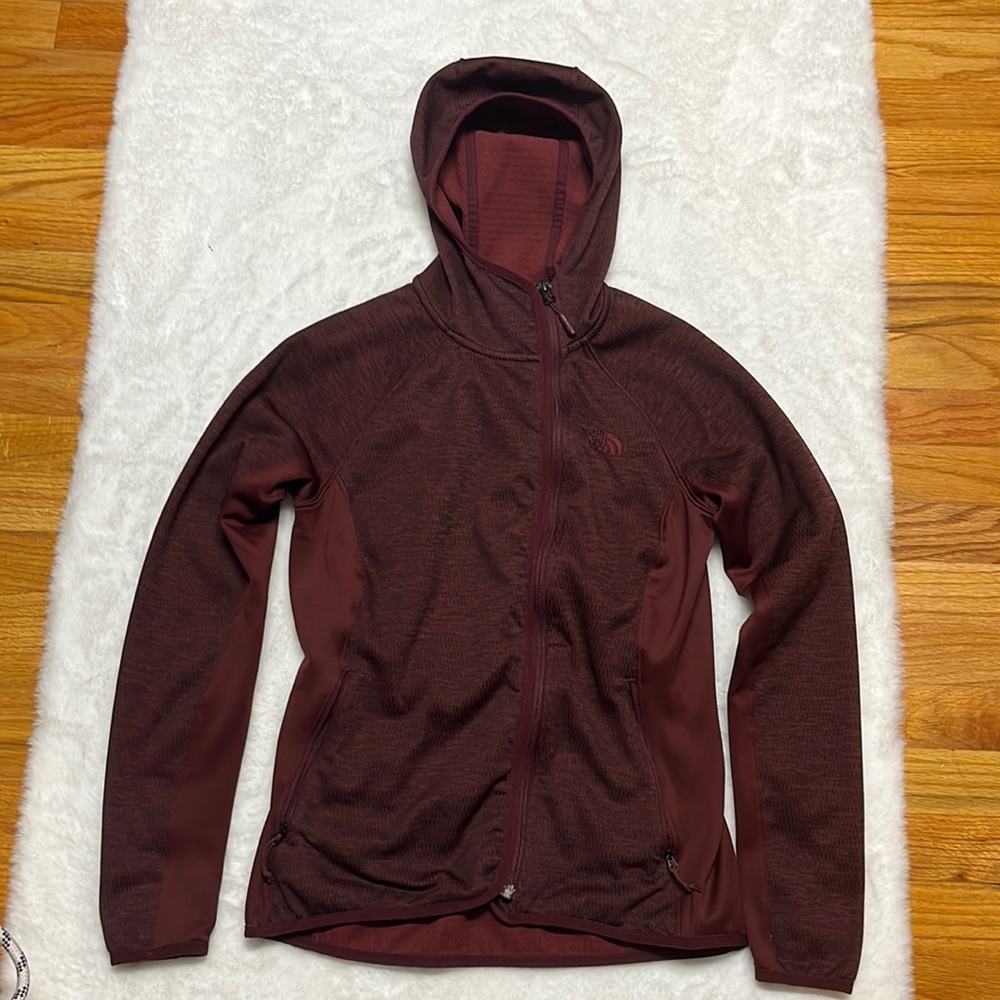 Women’s light weight fleece/sweat shirt